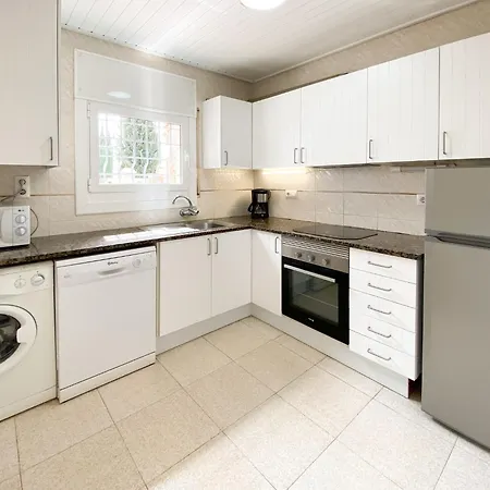 6-bedroom In